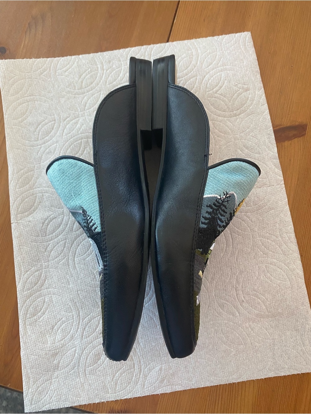 Black & Green 'Road Trippin' Embroidered Katy Perry Slip-On Loafers - Picture 5 of 7
